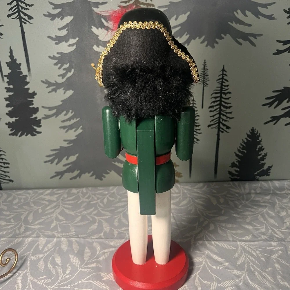 2005 NEW NUTCRACKER CHRISTMAS FIGURINE Musician w/Drum Limited Edition sz-14.5" - Picture 6 of 8